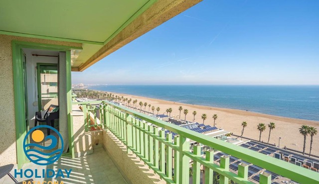 Front Sun Beach Apartment