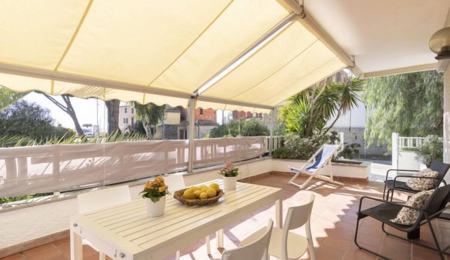 Fronte Mare by Interhome