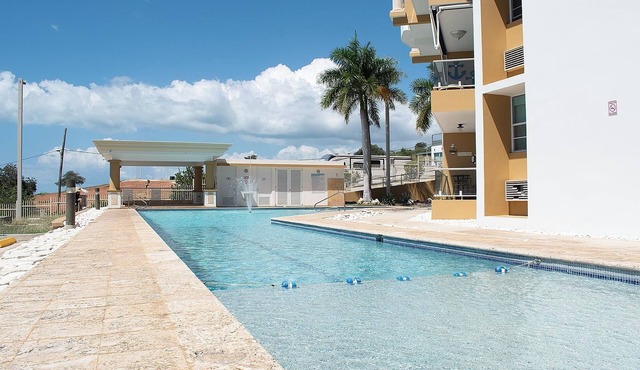 Full Condo 2B/2B with Ocean View @ Boqueron