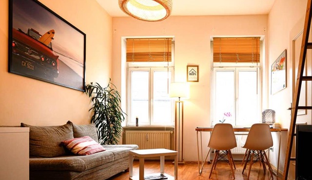 FULL HOUSE Studios - Prime Apartment - WiFi inkl