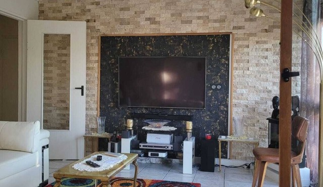 FULL STANDING APARTMENT Mon Nid d'Or Joigny BOURGOGNE FRANCHE COMTÉ
