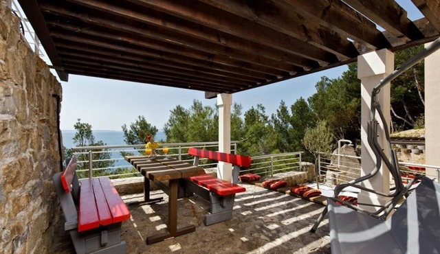 Fully Equiped Apartments for 3 Adults