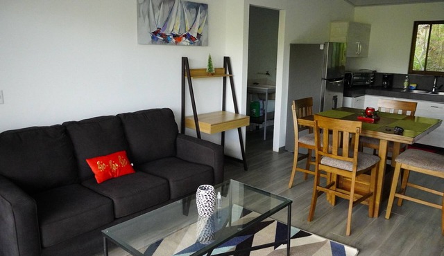 Fully equipped 2-bedroom apartment in Playa Hermosa with WiFi, AC and parking
