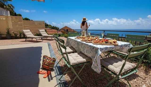 Fully equipped apartment with Seaview | Ap04
