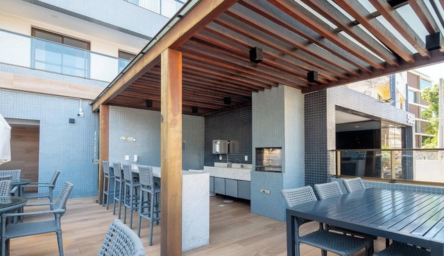 Fully Equipped Apts With Leisure Minutes From the Beach Hfos