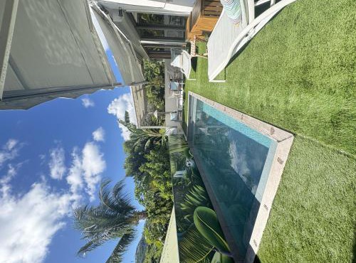 Fully-equipped house with pool