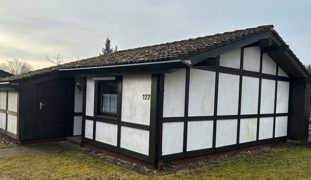 Fully equipped vacation home "Scout" No. 177 in the countryside with terrace.