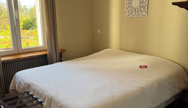 Fully equipped with garden view and private parking, close to the forest