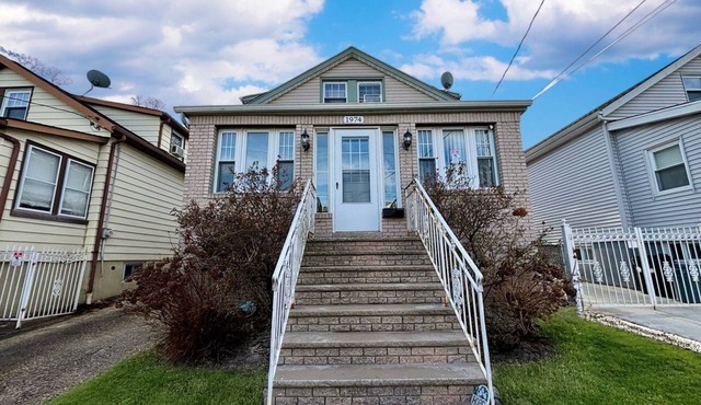 Fully Equipped w/Parking Near FIFA, NYC & Newark Airport