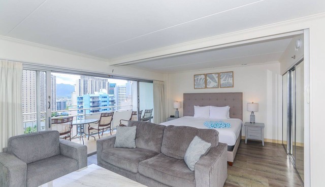 Fully renovated unit on the 16th Floor overlooking the mountains and the surrounding Waikiki area!