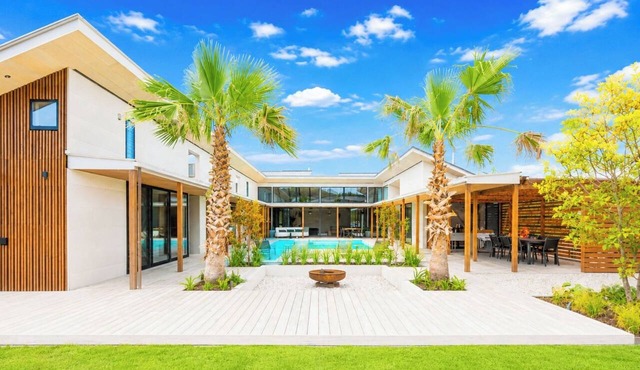 Fullyprivate villa with 3 bedrooms heated pool /Choseigun Chiba