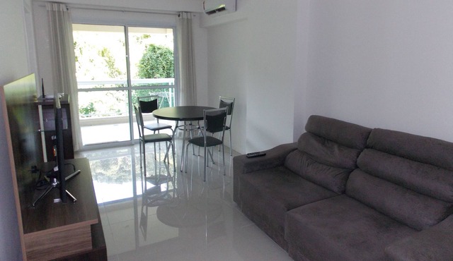 Functional Ap. 905-1Q: balcony, barbecue, garage, swimming pools, Internet