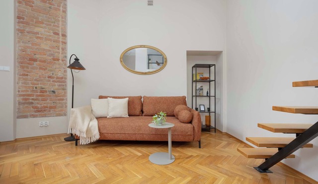 Functional Studio in the Center | Close to Metro and PKiN