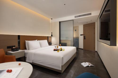 FunGee X Hotel