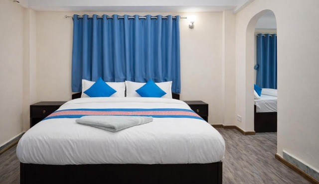 FUNKY MONKEY- A Hostel, Hotel and Apartment