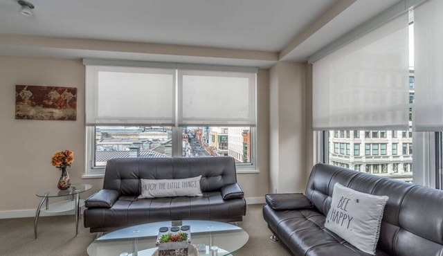 Furnished 2 Bedroom Apartment near National Museum by RedAwning