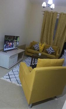Furnished daily studio