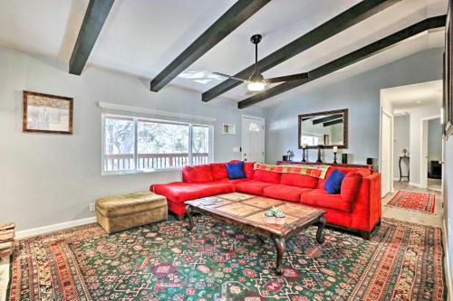 Furnished Deck: Show Low 'White Mountain Cottage'