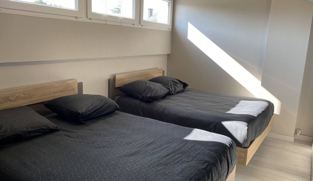 Furnished duplex studio with air-conditioned parking space