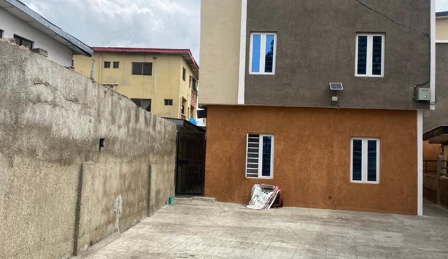 FURNISHED STUDIO APARTMENt IN A MINI ESTATE
