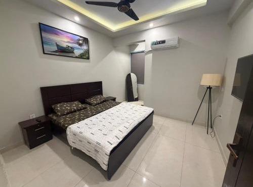 Furnished Studio