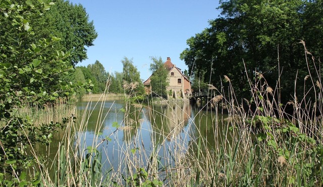 Futterhaus der Wasserburg Liepen