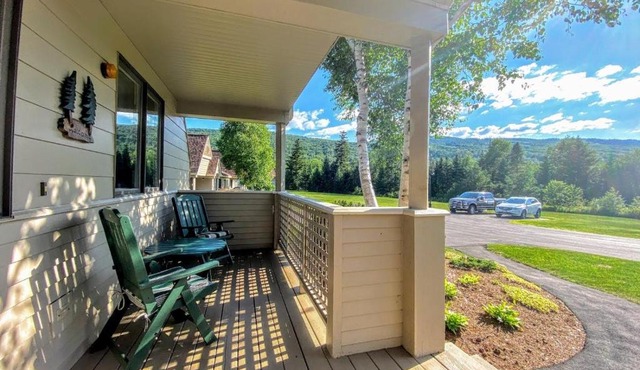 FV49 Wow Stunning single level home next to golf course and Mt Washington Hotel