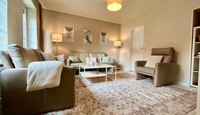 Gästehaus - 2 Bäder, 7 Pers, Parkplatz, Garten, Terrasse