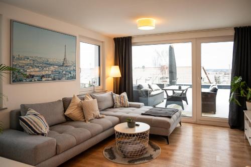 Gästehaus Stoll - 3 Schlafzimmer, nahe Flughafen & Messe