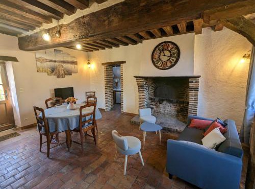Gîte Authentique en Sologne : Proche Châteaux, Randonnées, Equipé et Familial - FR-1-590-278