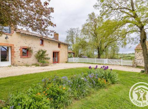 Gîte confortable 2 chambres avec jardin, animaux admis, Wifi, parking - FR-1-622-80