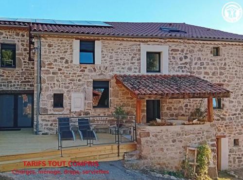 Gîte de Charme avec Jacuzzi et Wifi Inclus - FR-1-496-336