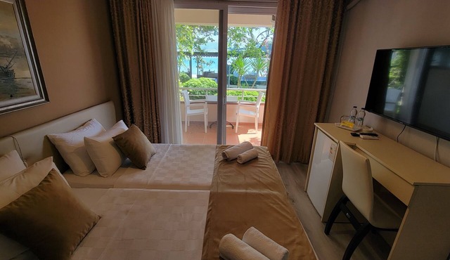 Güneş Otel