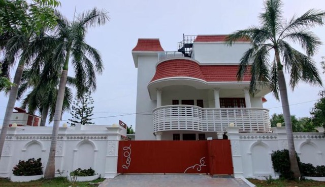 G M Beach Resort