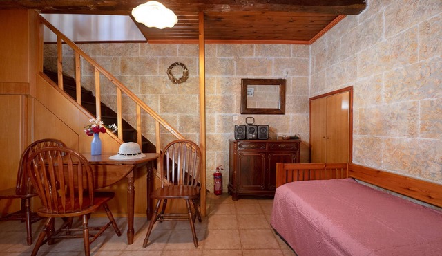 Galatas Maisonette