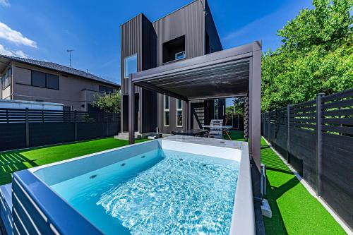 Galaxy Pool Resort