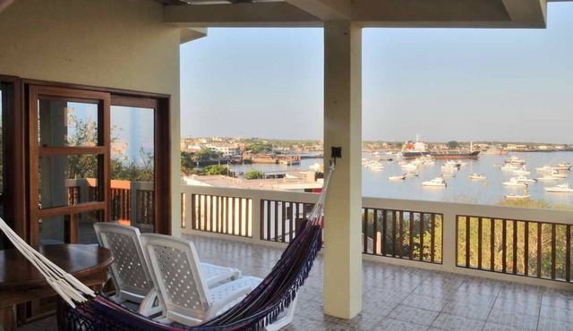 Galeodan Penthouse - Spectacular Sunsets on the Bay - Ideal for Honeymooners