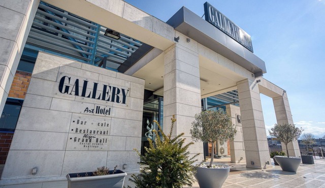 Gallery Art Hotel