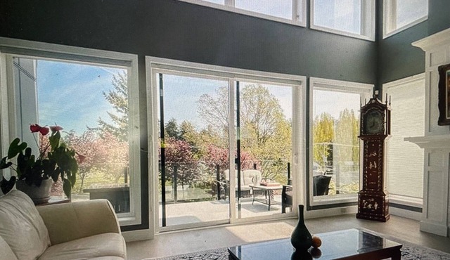 Galloping Goose B&B in Beautiful Victoria