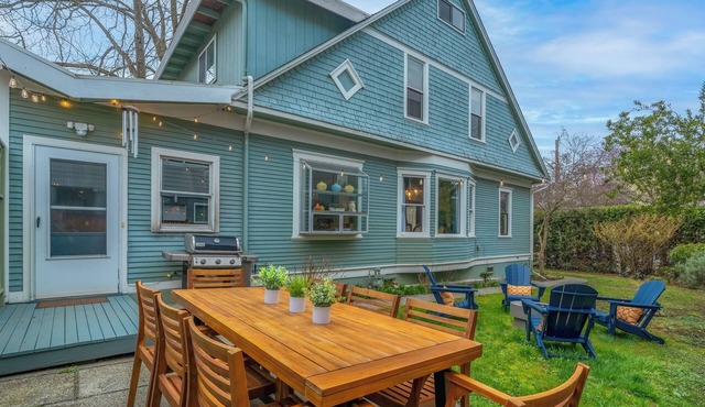 Game Room, Fire Pit, Sleeps 12, Walkable Retreat