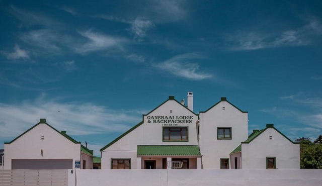 Gansbaai Lodge & Backpackers