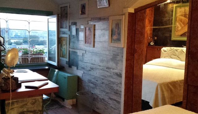 Garbatella Accommodations & Meeting Rooms