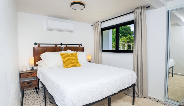 Garden of Eden Hotel Suite 5