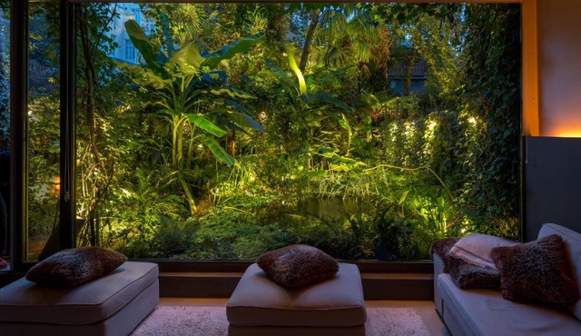 Garden Suite Centre