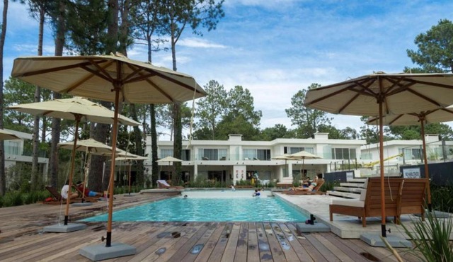 GARDENS VIEW DUPLEX CON PARRILERO y CRYSTAL BEACH