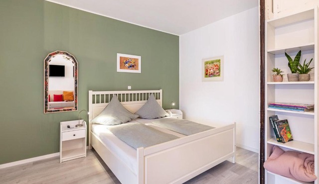 Garten Apartment