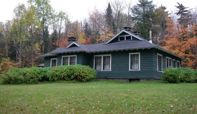 Gate Cottage at Pet Friendly