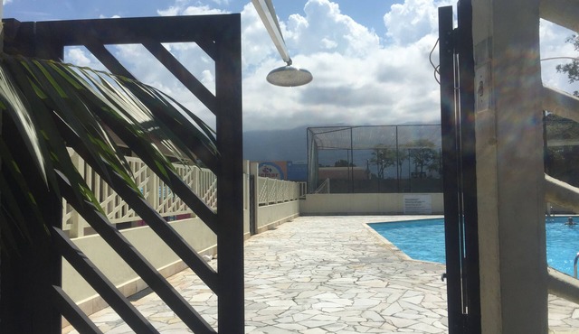 Gated community, close to beach, fast internet, 3 apartments AIR CONDITIONING