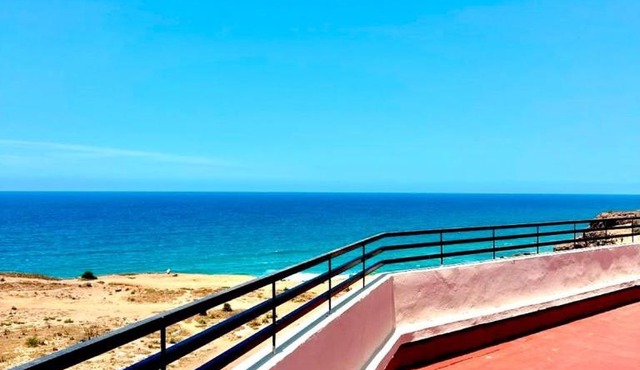 Gated oceanfront residence - chic apartment