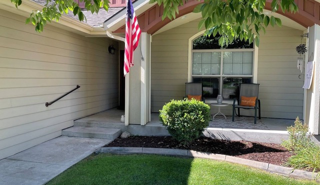 Gateway to Glacier Park - Family Style Vacation Rental!